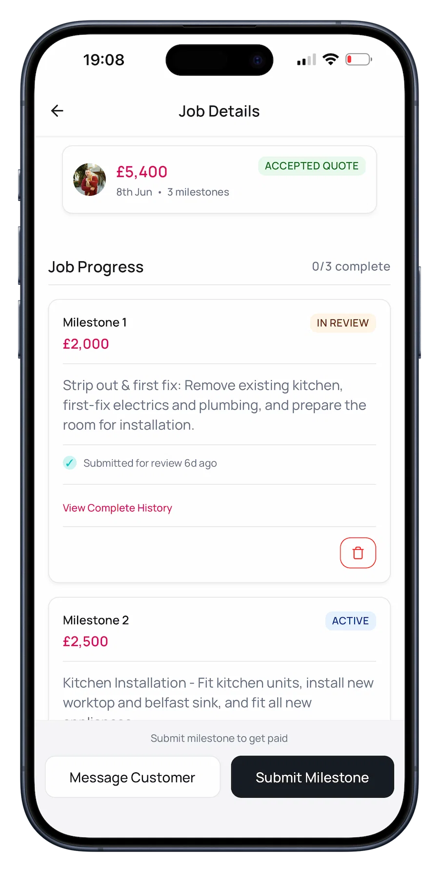 Tradesperson viewing milestone list on Renofy